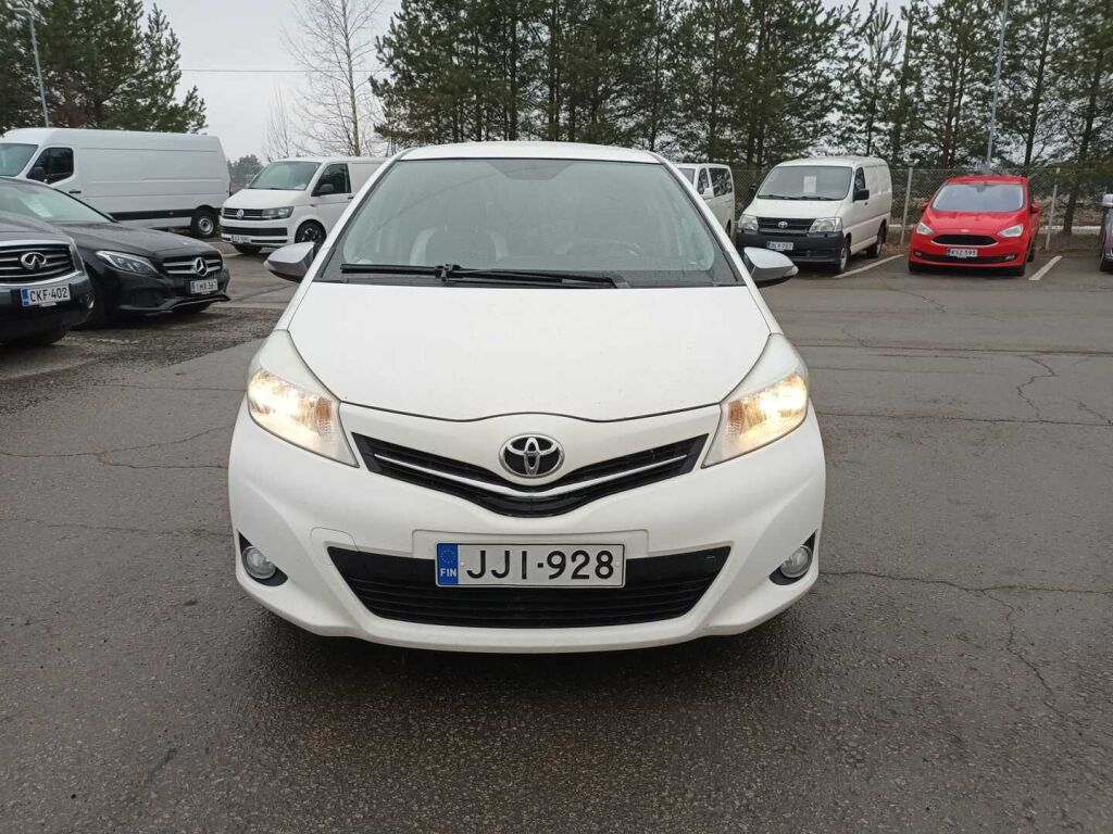 Toyota Yaris 2014 Valkoinen