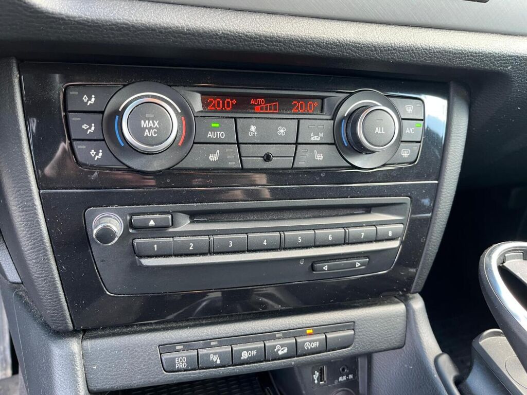 BMW X1 2012 Oranssi