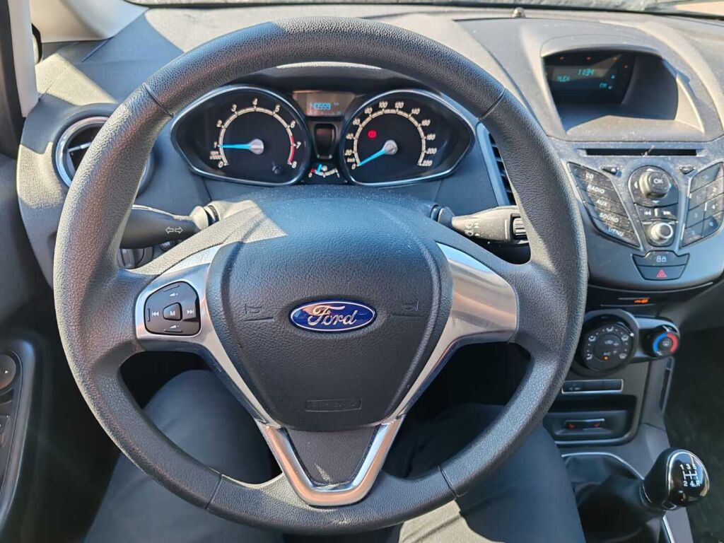 Ford Fiesta 2014 Harmaa