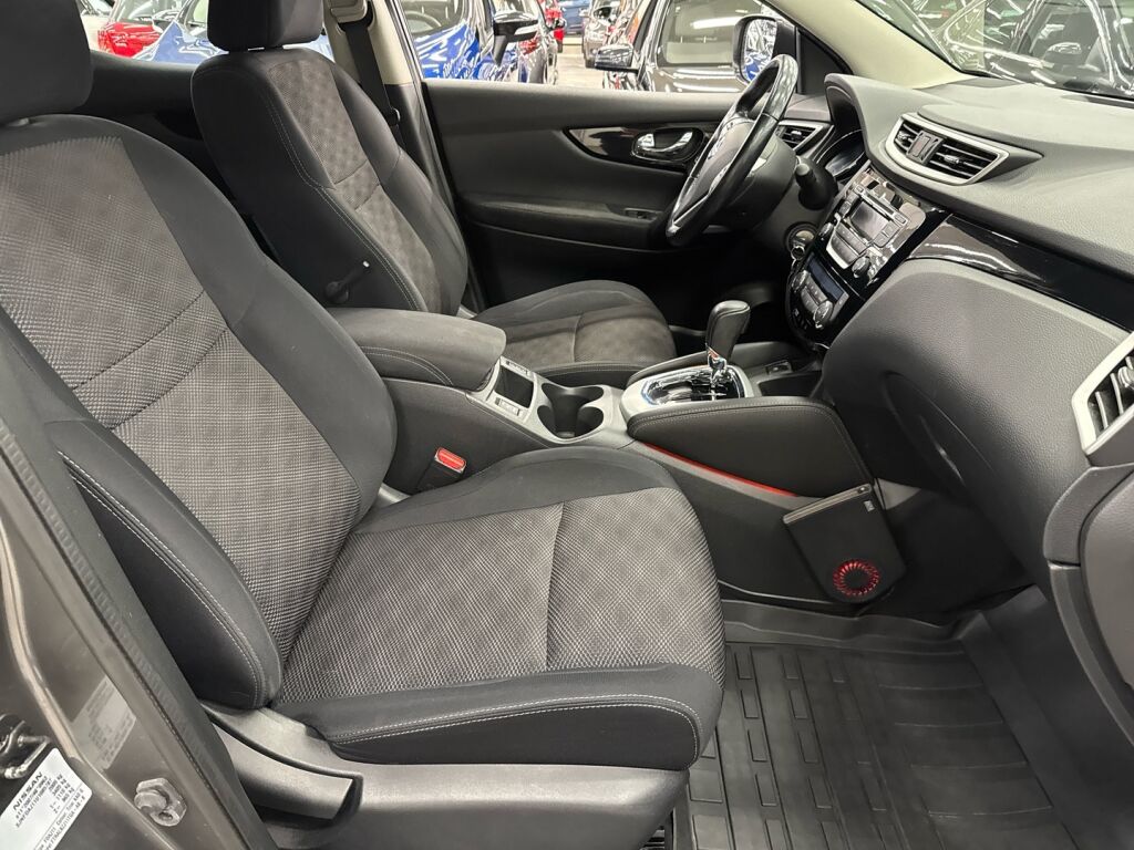 Nissan Qashqai 2014 Harmaa