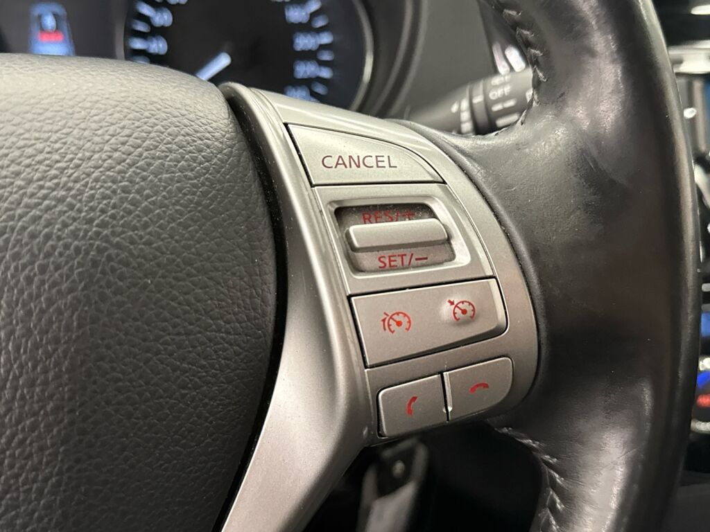 Nissan Qashqai 2014 Harmaa