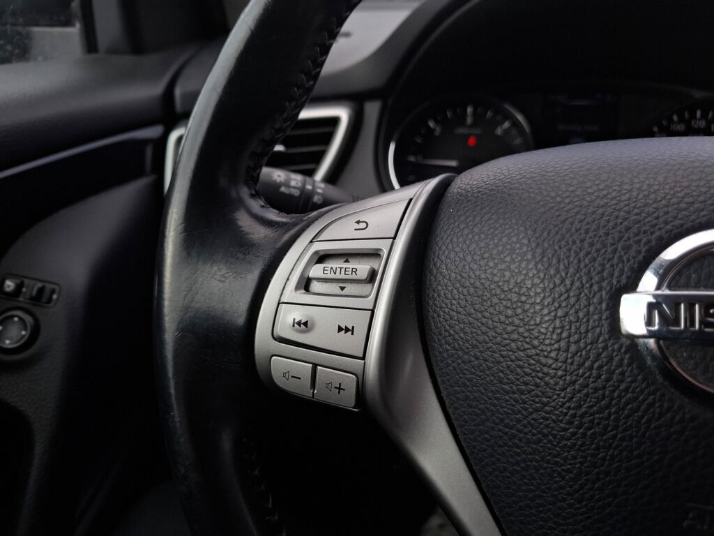 Nissan Qashqai 2014 Harmaa