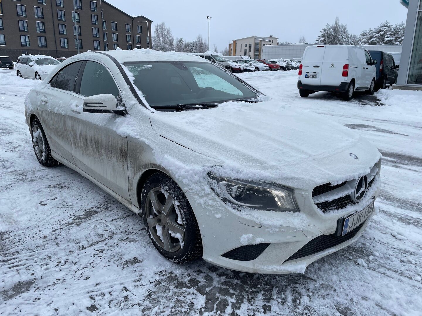 Mercedes-Benz CLA