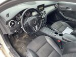 Mercedes-Benz CLA 2014 Valkoinen