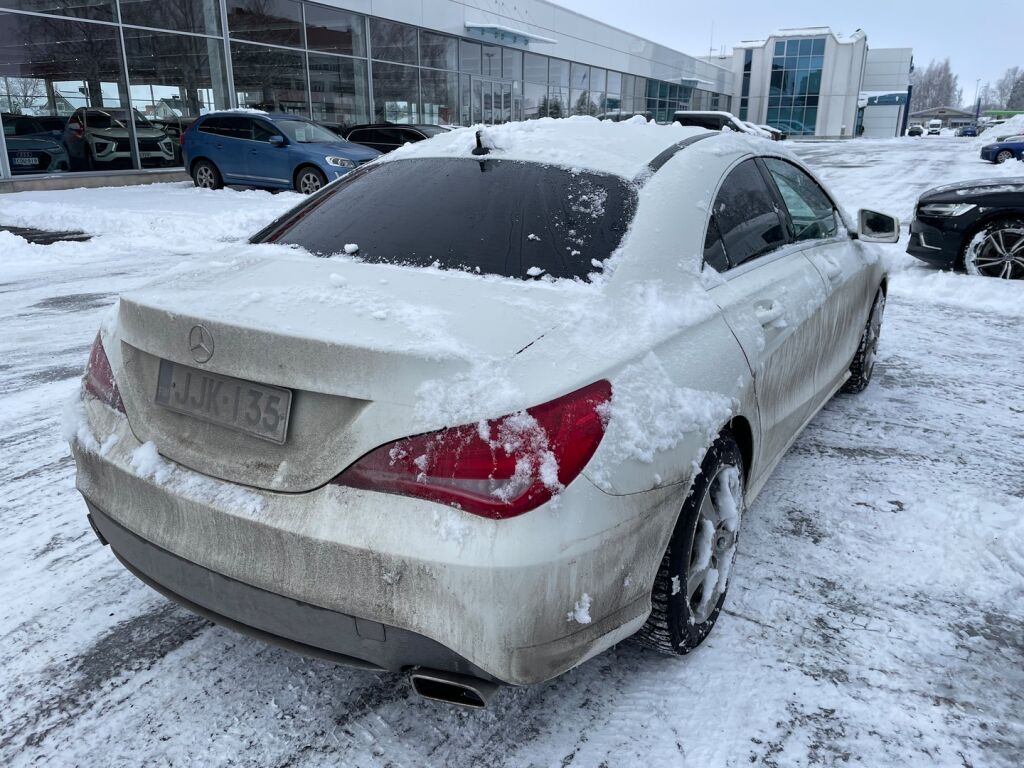 Mercedes-Benz CLA 2014 Valkoinen