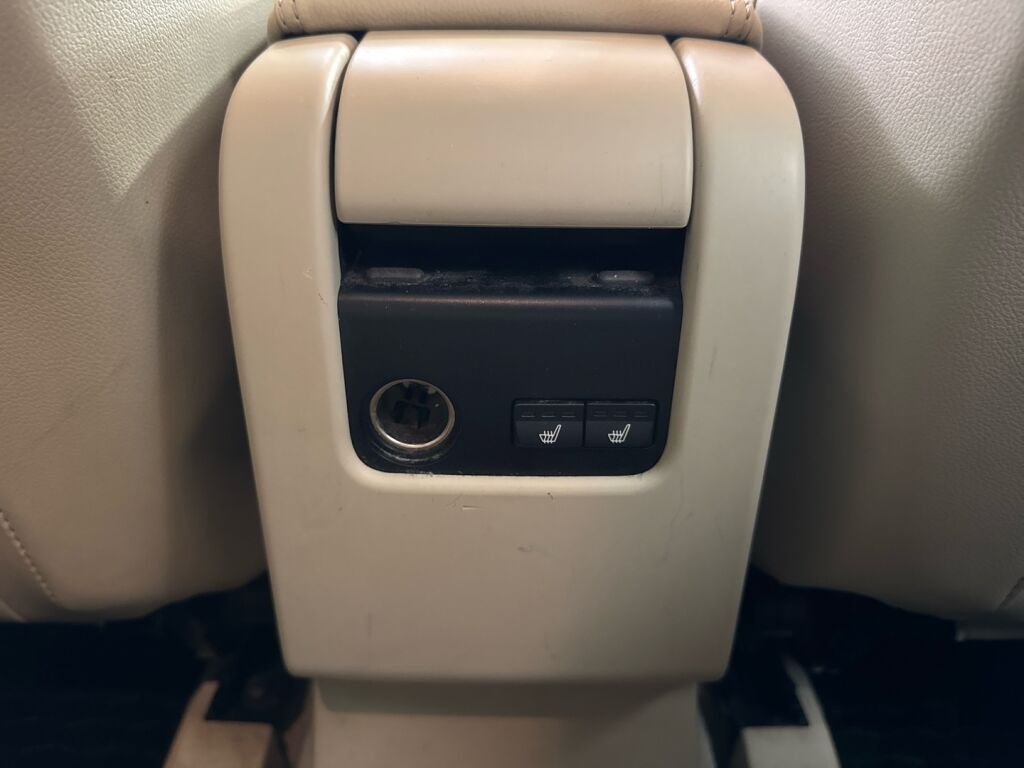 Volvo XC60 2015 Musta