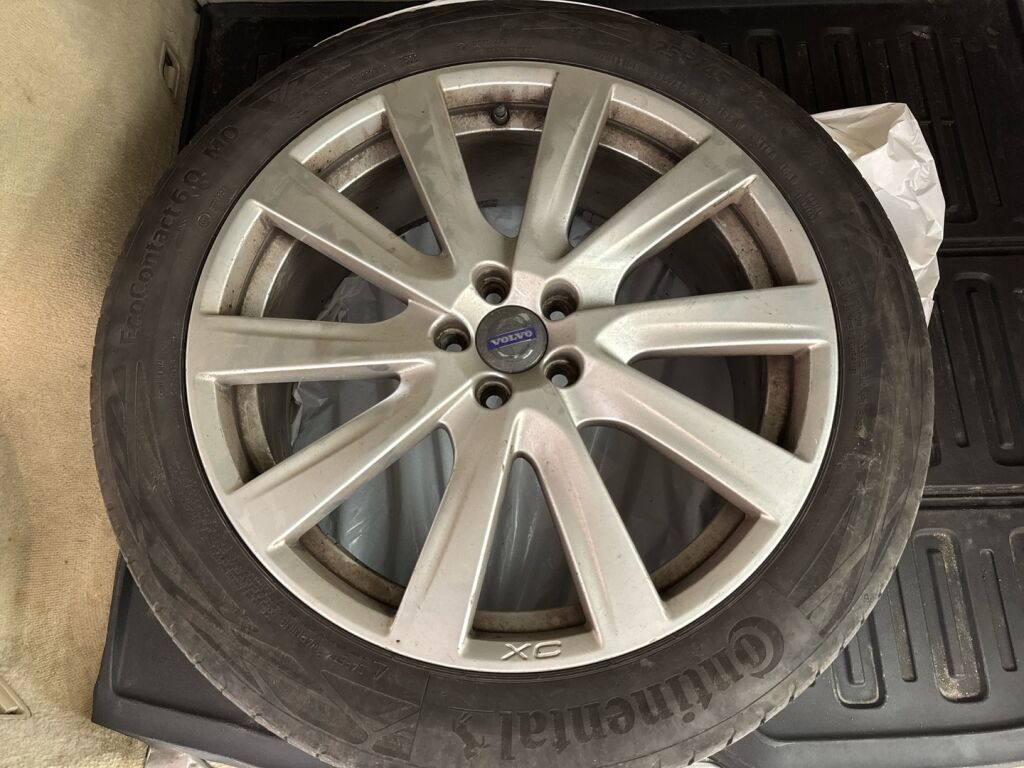 Volvo XC60 2015 Musta