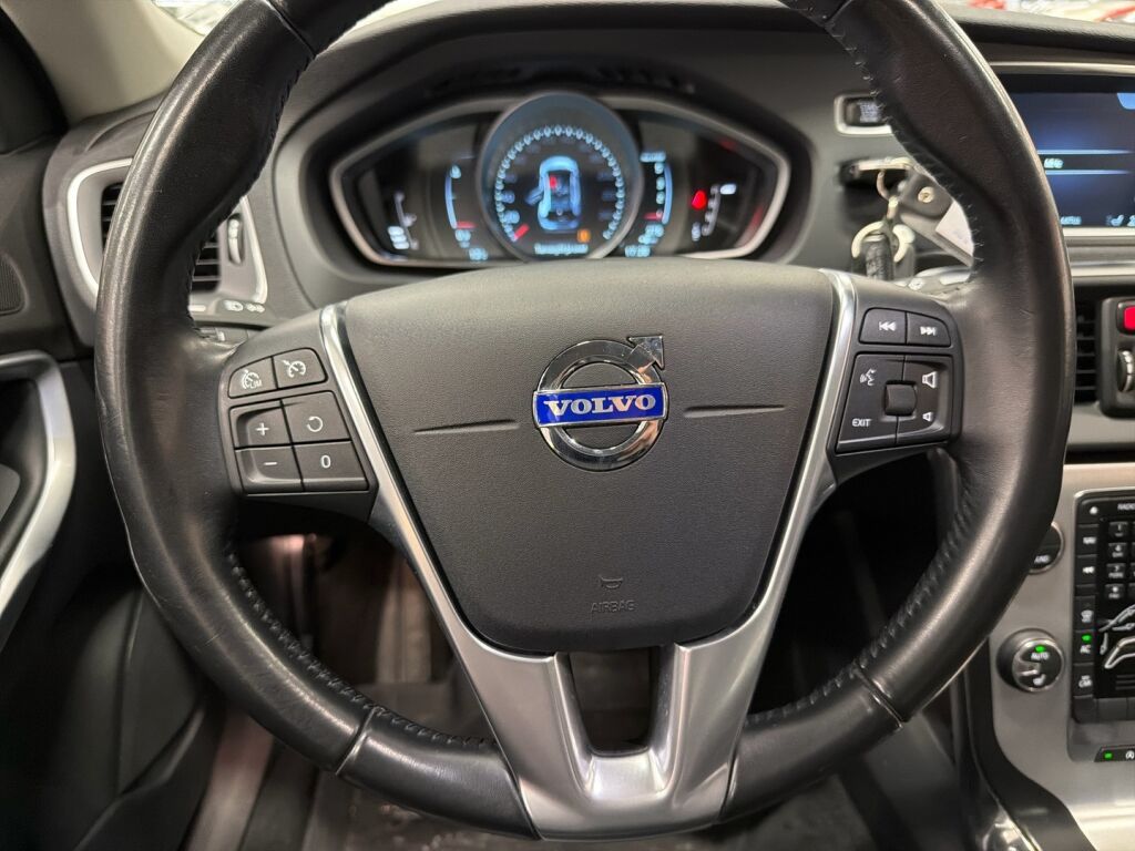 Volvo V40 2015 Harmaa