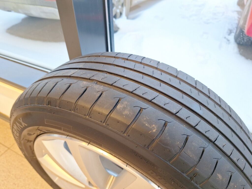 Volkswagen Caddy Maxi 2014 Valkoinen