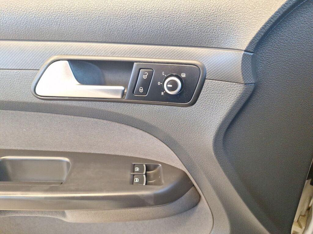 Volkswagen Caddy Maxi 2014 Valkoinen