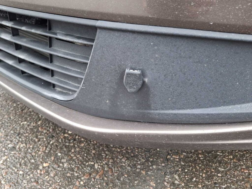 Volkswagen Caddy Maxi 2014 Ruskea (beige)