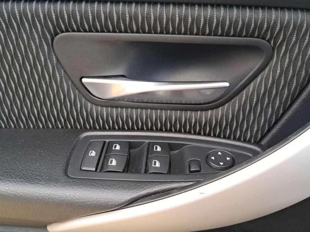 BMW 316 2014 Valkoinen