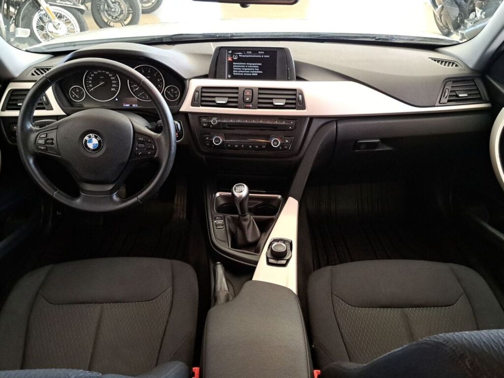 BMW 316 2014 Valkoinen