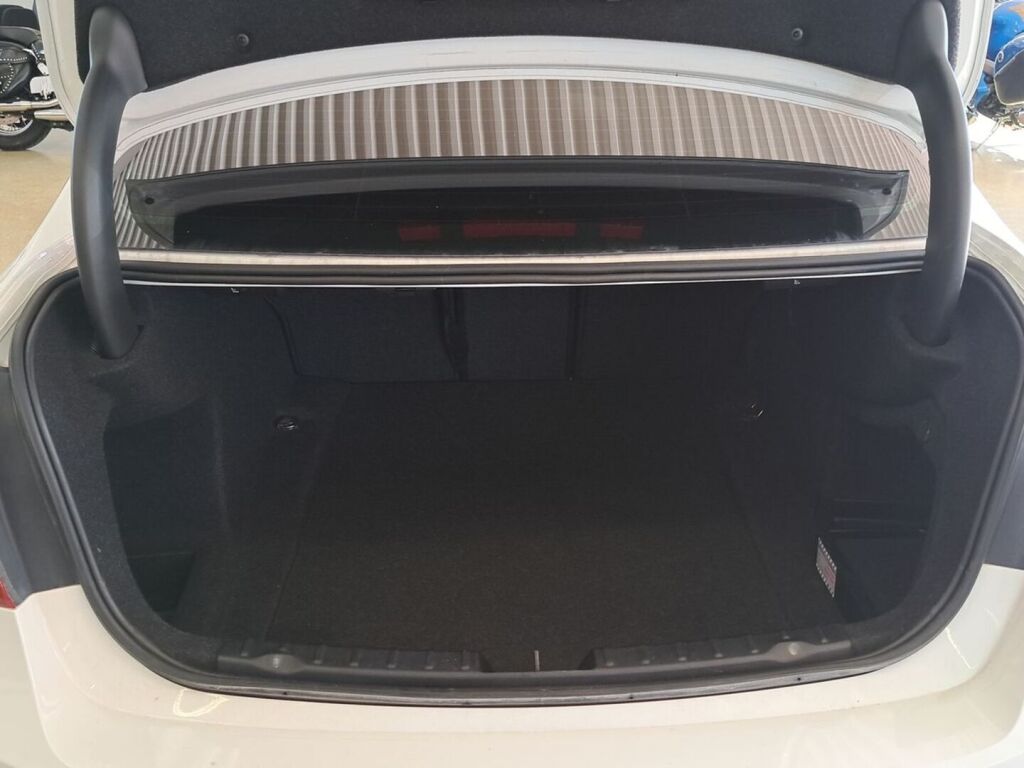 BMW 316 2014 Valkoinen