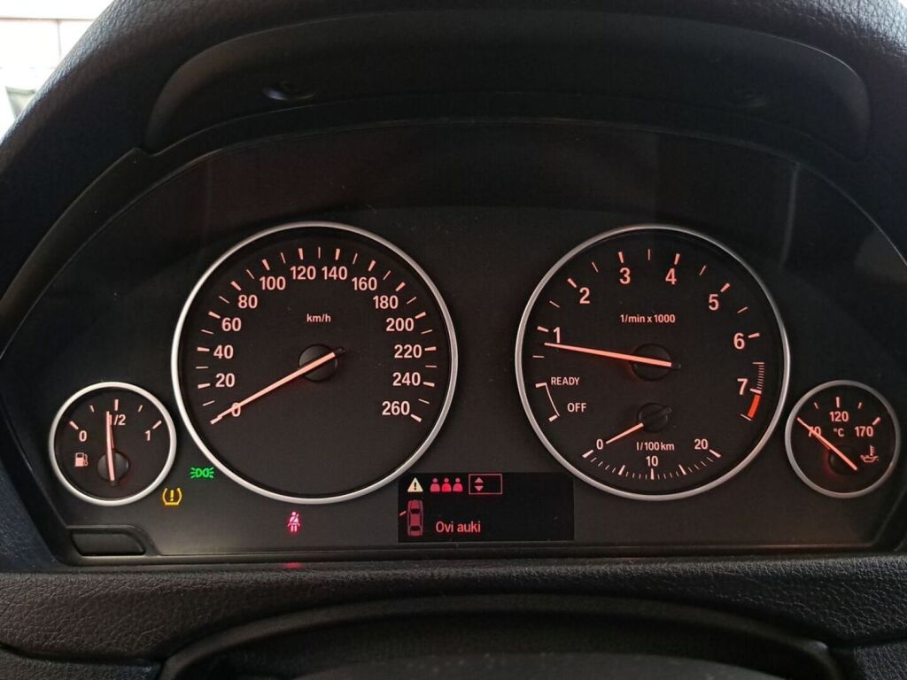BMW 316 2014 Valkoinen