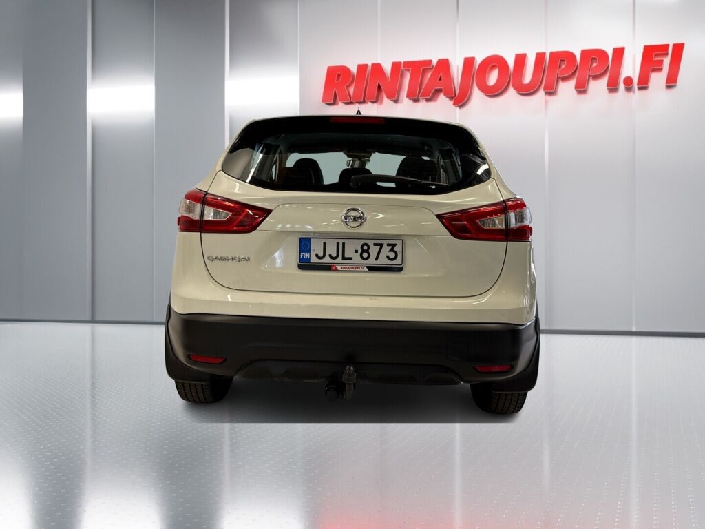 Nissan Qashqai 2015 Valkoinen