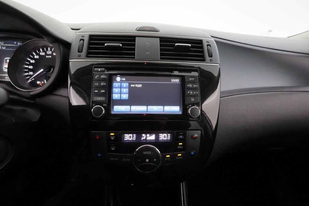 Nissan Pulsar 2014 Valkoinen