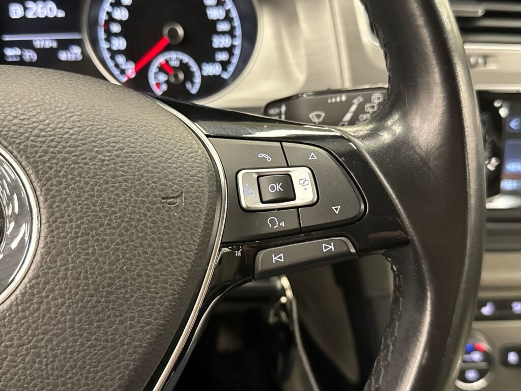 Volkswagen Golf 2014 Sininen