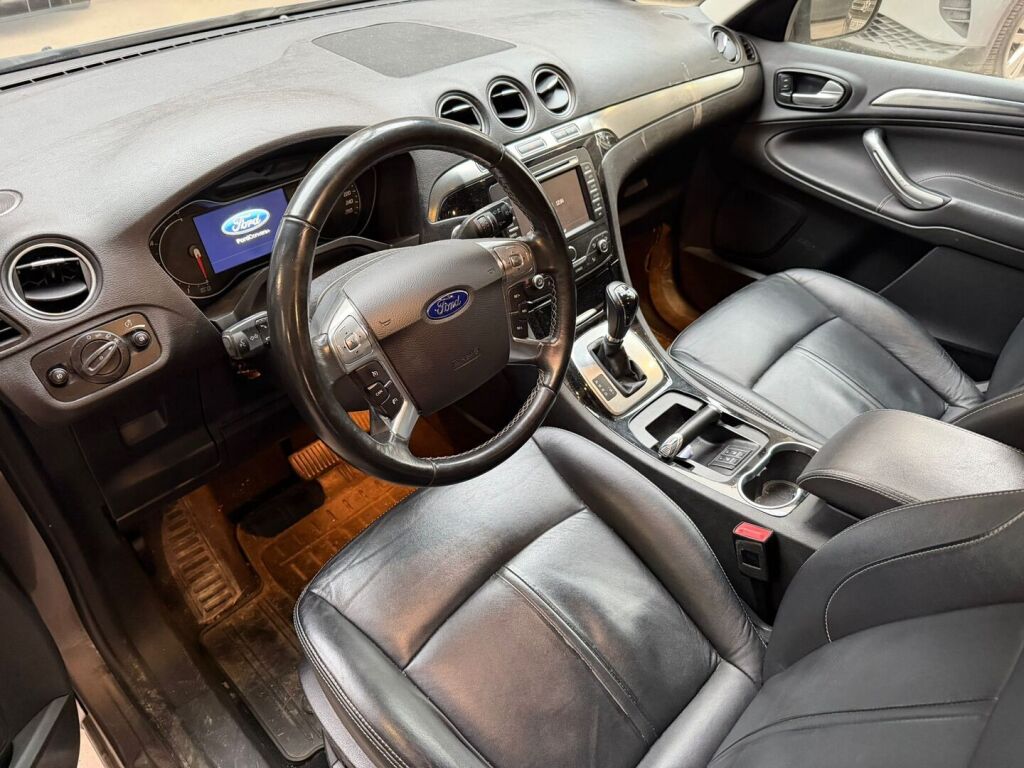 Ford S-Max 2014 Ruskea (beige)