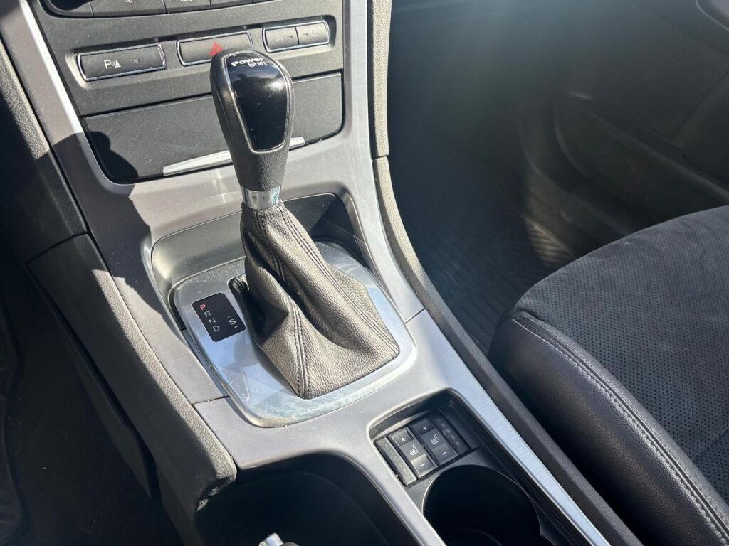 Ford Mondeo 2015 Musta