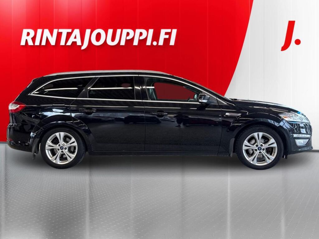 Ford Mondeo 2015 Musta