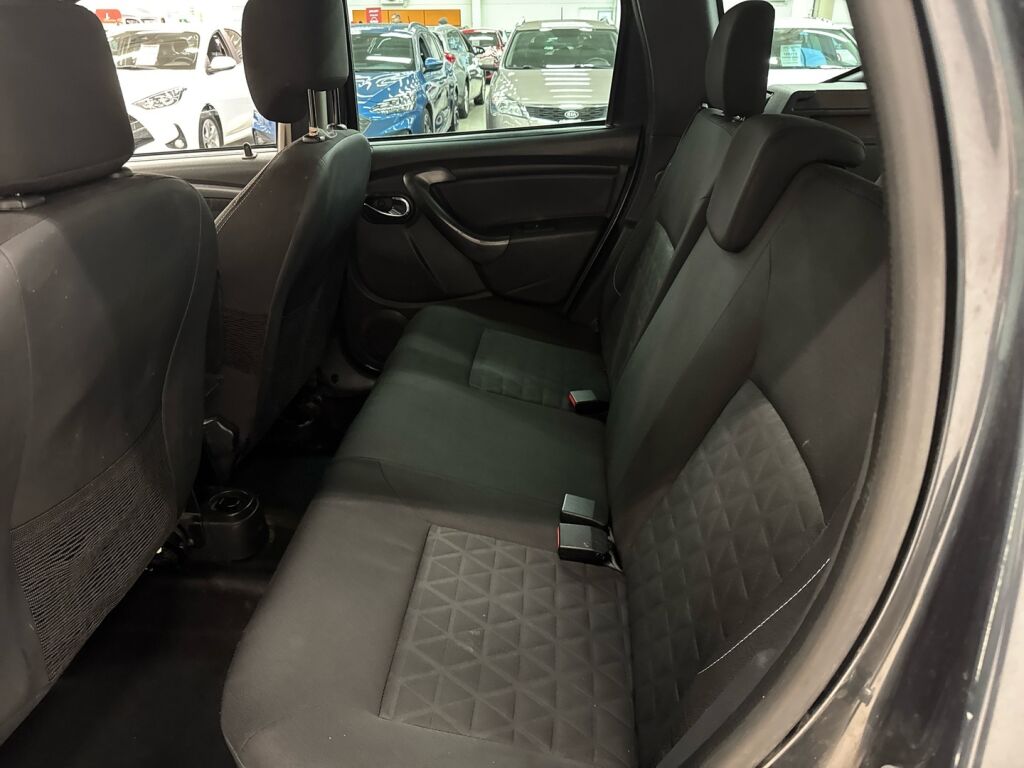 Dacia Duster 2014 Harmaa