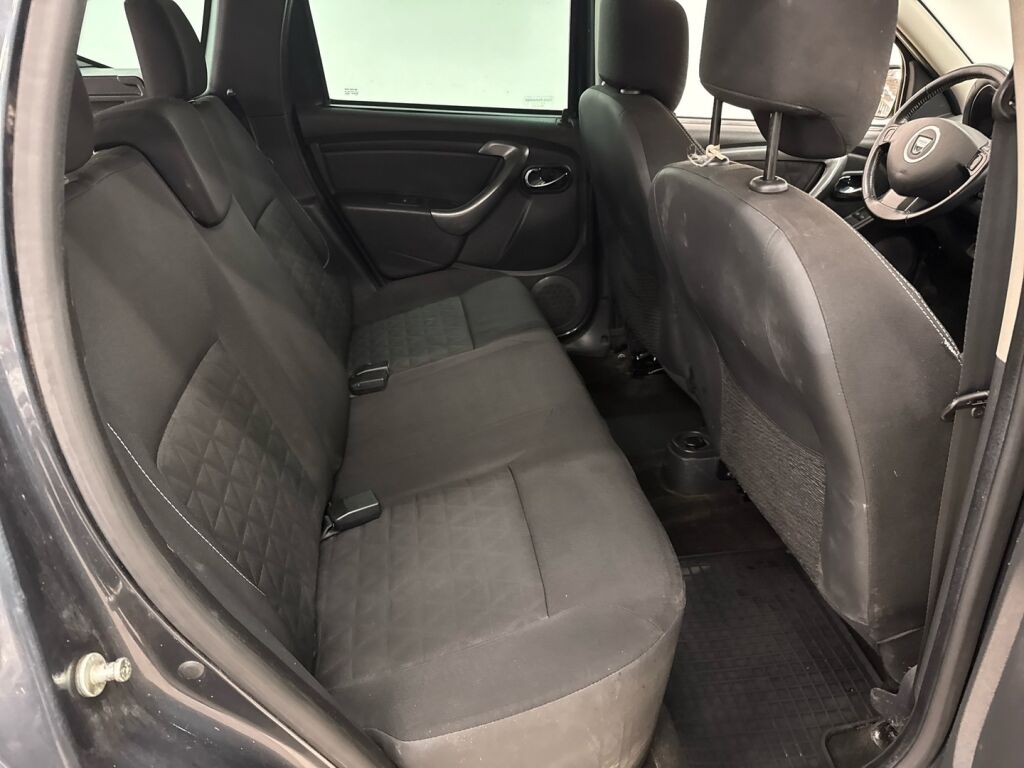 Dacia Duster 2014 Harmaa