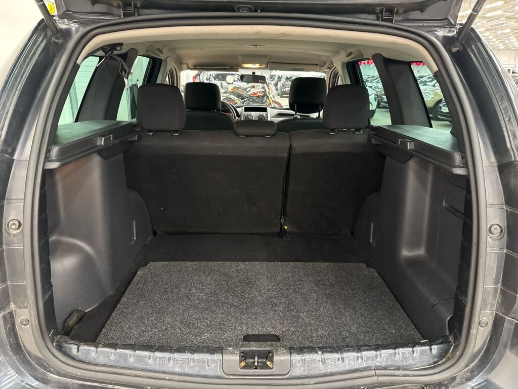 Dacia Duster 2014 Harmaa