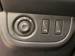 Dacia Sandero 2015 Punainen