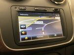 Dacia Sandero 2015 Punainen