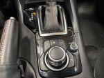 Mazda Mazda3 2015 Punainen