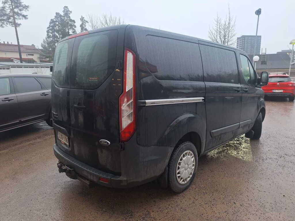 Ford Transit Custom 2015 Musta