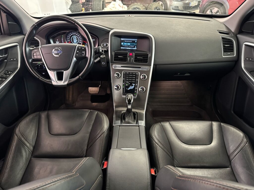 Volvo XC60 2015 Valkoinen