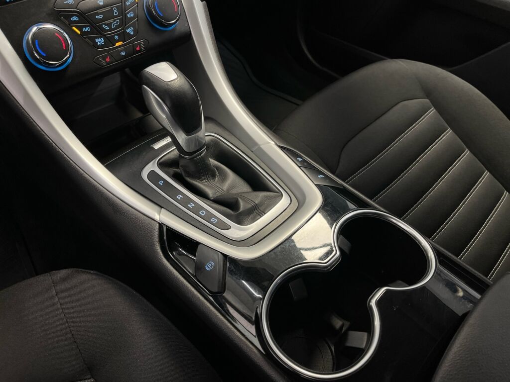 Ford Mondeo 2015 Harmaa