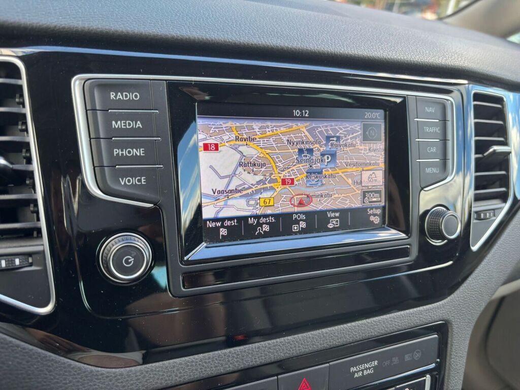 Volkswagen Golf Sportsvan 2015 Ruskea (beige)
