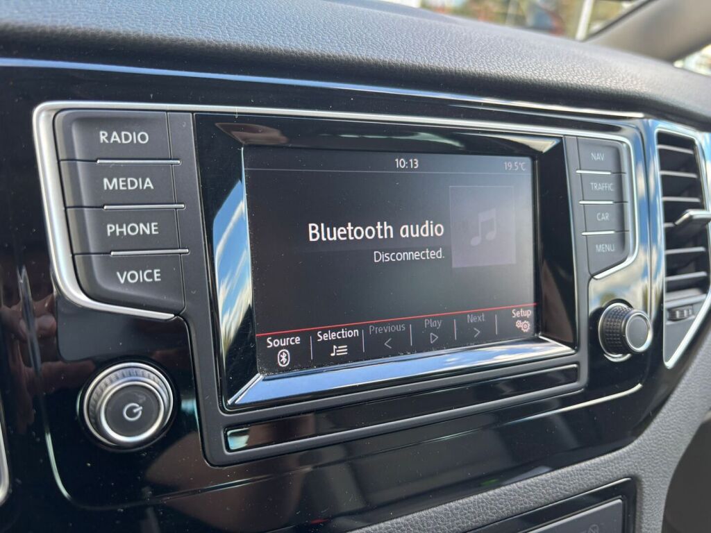 Volkswagen Golf Sportsvan 2015 Ruskea (beige)