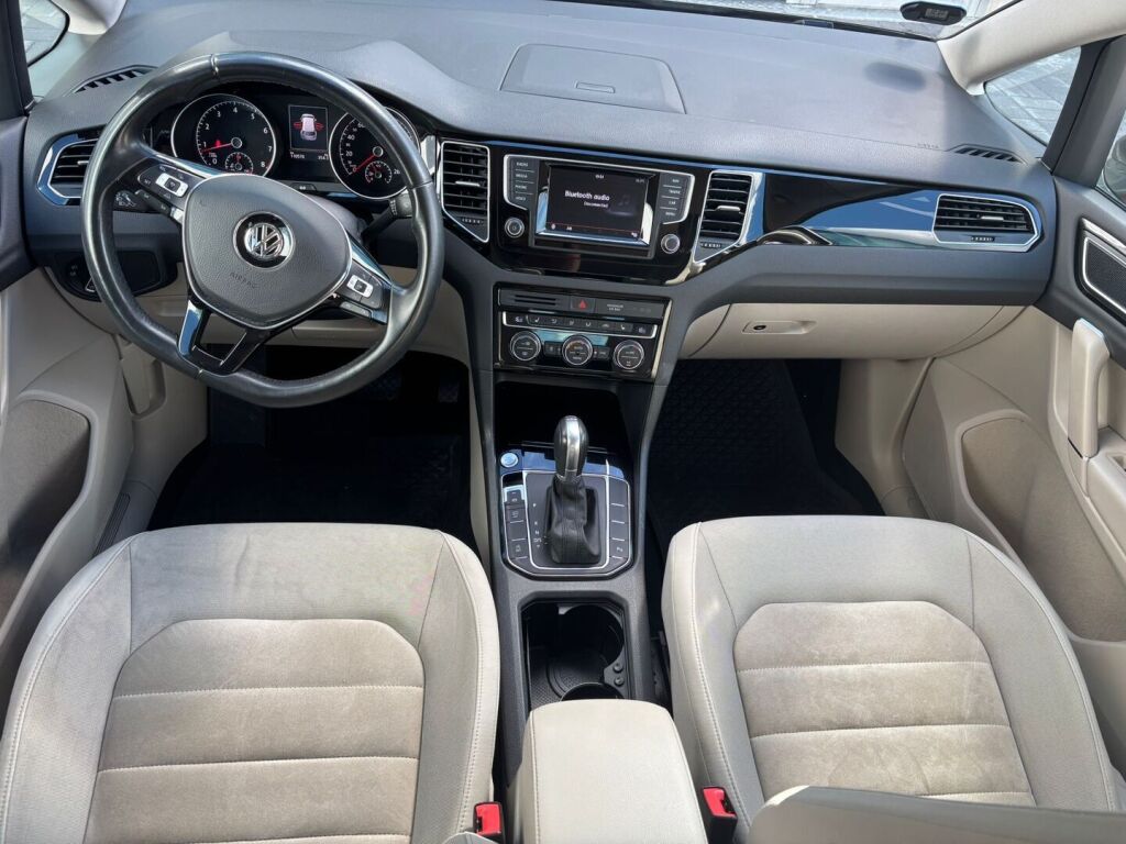 Volkswagen Golf Sportsvan 2015 Ruskea (beige)