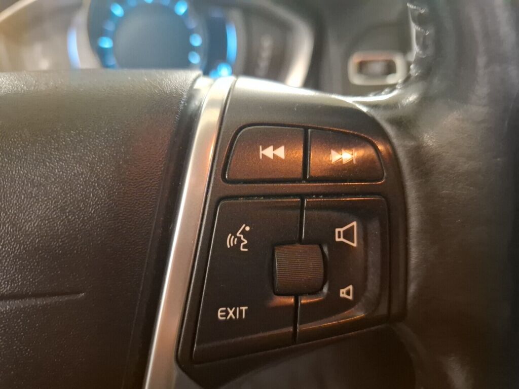 Volvo XC60 2016 Valkoinen