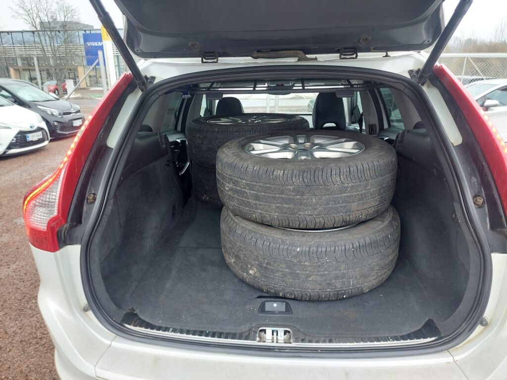 Volvo XC60 2016 Valkoinen