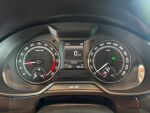 Skoda Octavia 2015 Metallinhohto Harmaa