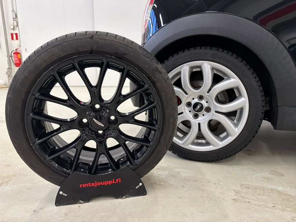 Mini Cooper 2011 Musta