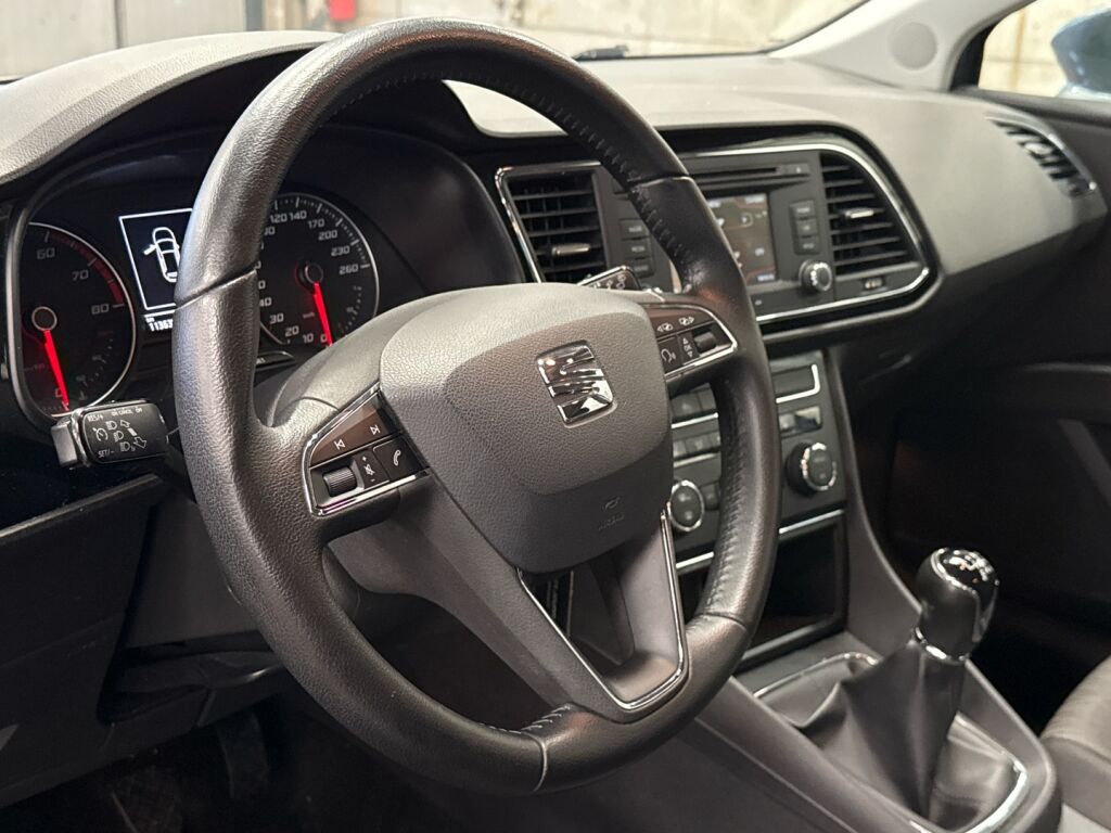 Seat Leon ST 2015 Harmaa