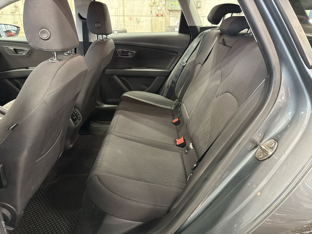 Seat Leon ST 2015 Harmaa