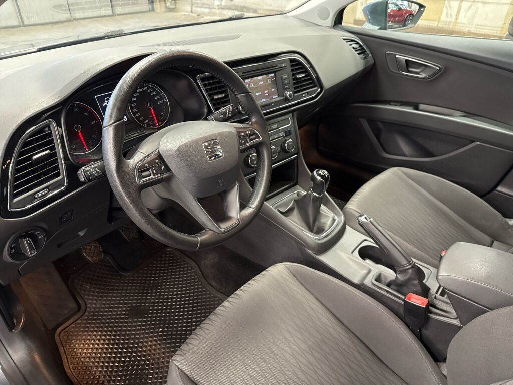 Seat Leon ST 2015 Harmaa