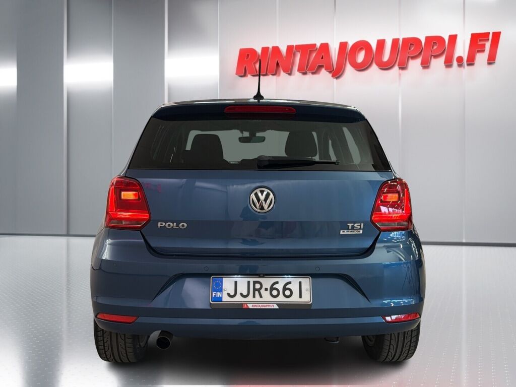 Volkswagen Polo 2015 Sininen