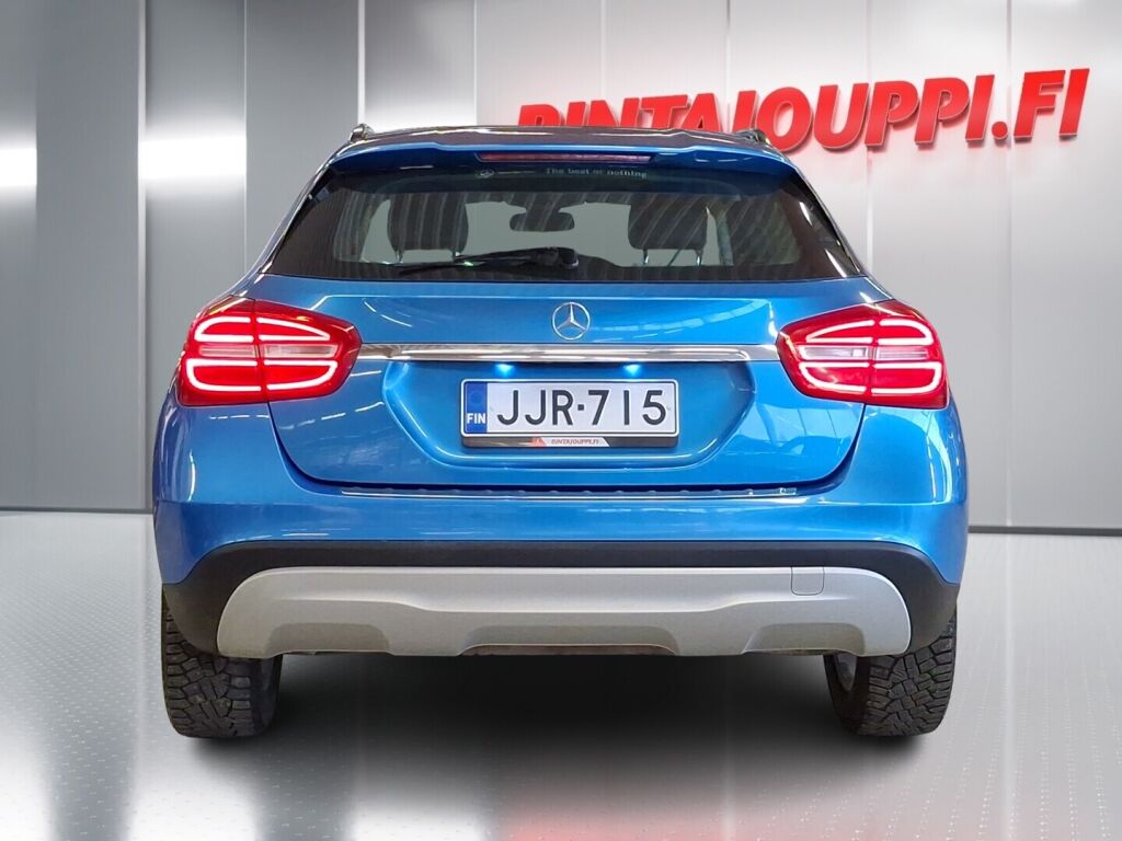 Mercedes-Benz GLA 2015 Sininen