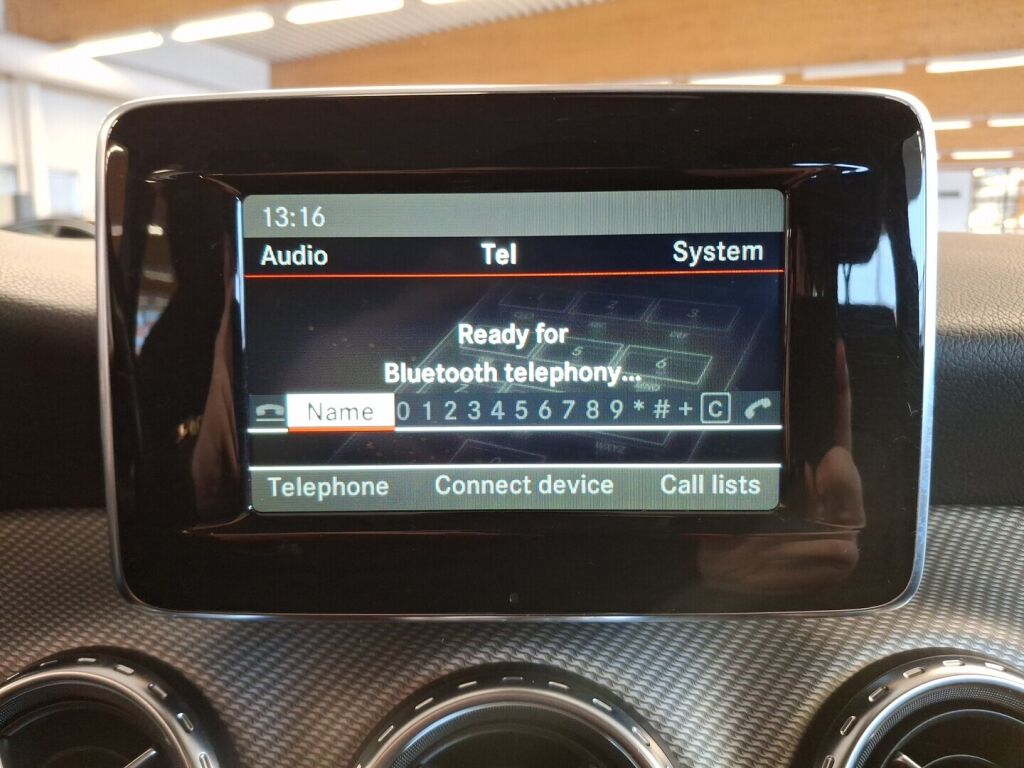 Mercedes-Benz GLA 2015 Sininen