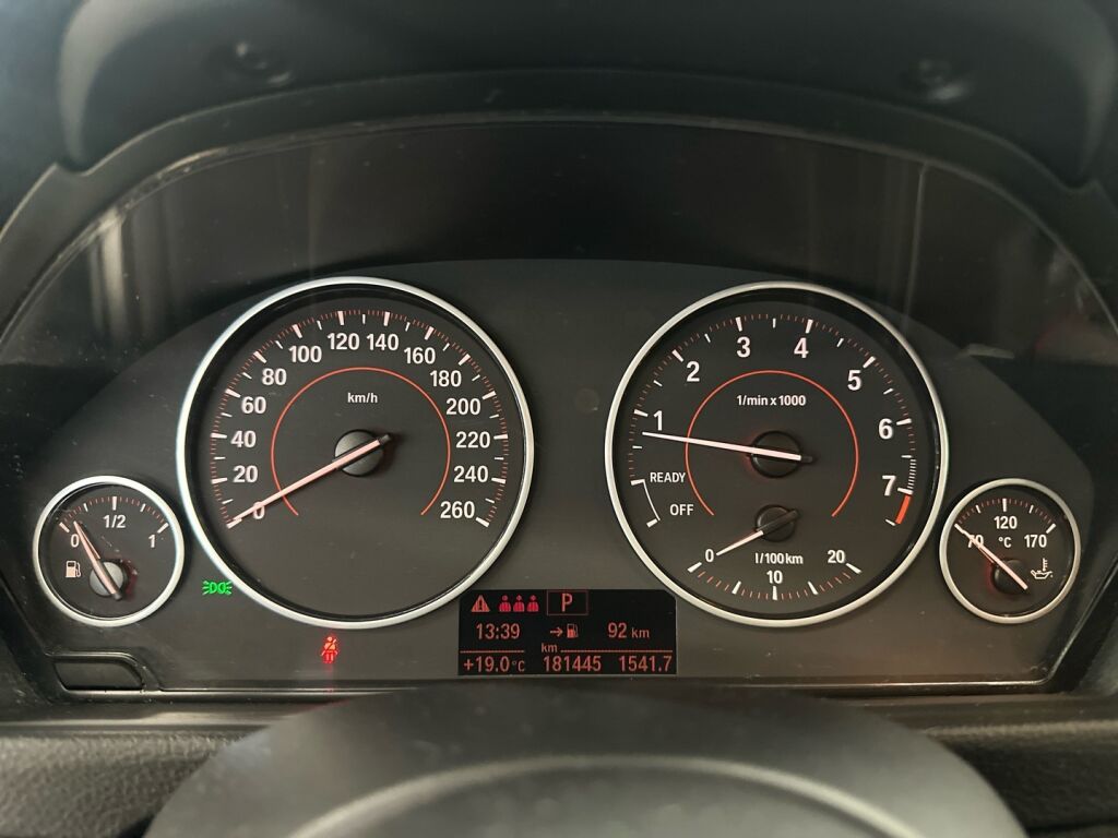 BMW 320 Gran Turismo 2015 Hopea