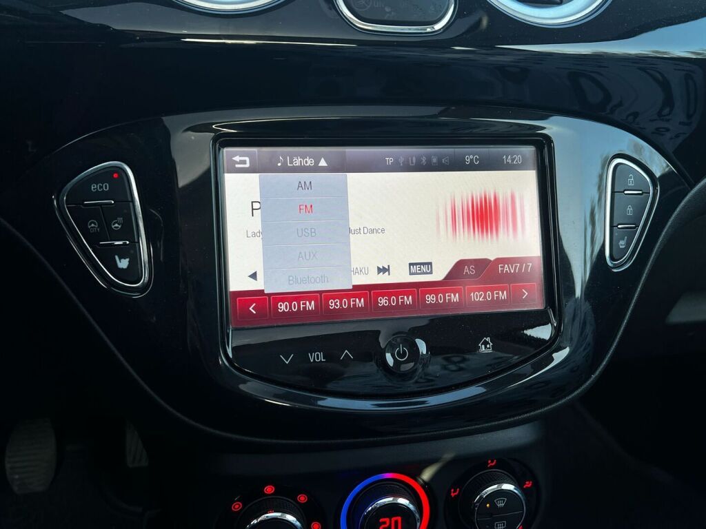 Opel Adam 2015 Vihreä