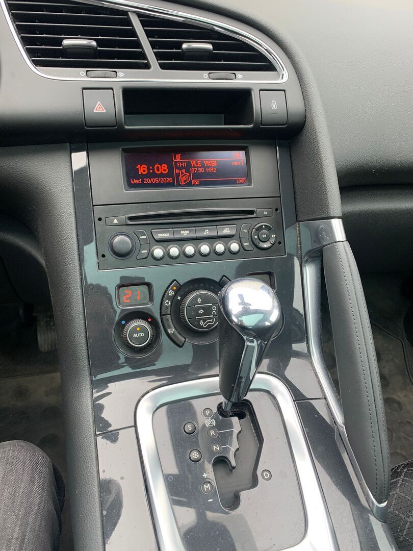 Peugeot 3008 2015 Valkoinen